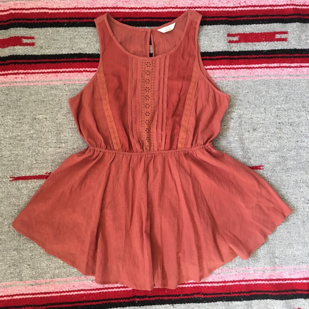 SUN & SHADOW | BURNT ORANGE OPEN BACK TOP